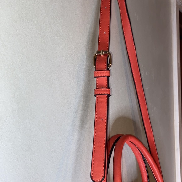 Urban Expressions Red/Orange Large Vegan Satchel Crossbody/Hand/Shoulder Bag - Picture 5 of 16